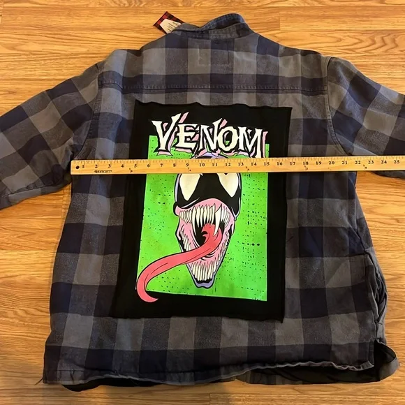 Venom Upcycled Flannel Jackets size XL X-large